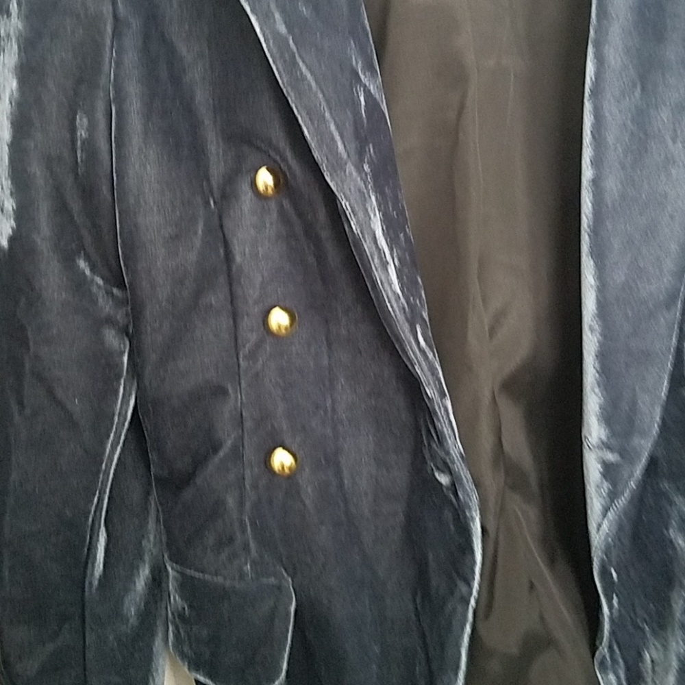 Jacket - Picture 2 of 3